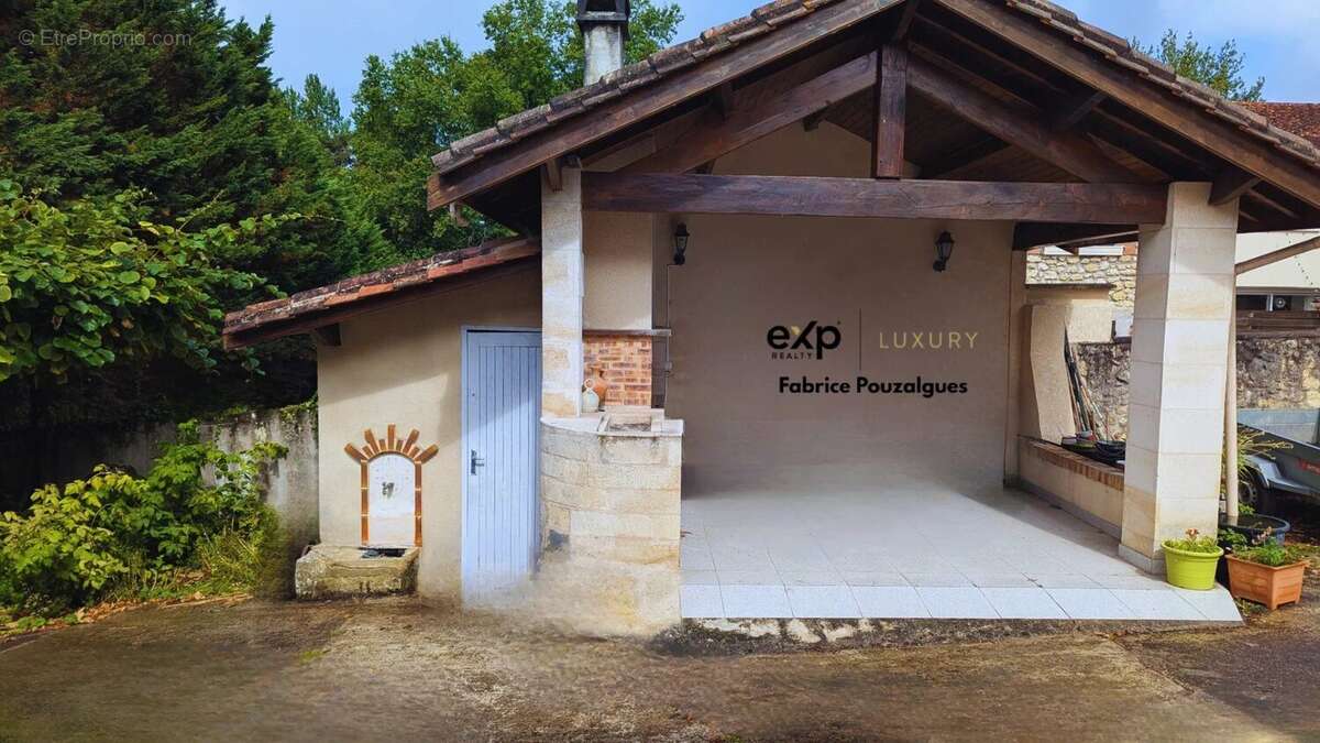 Maison à FARGUES-SAINT-HILAIRE