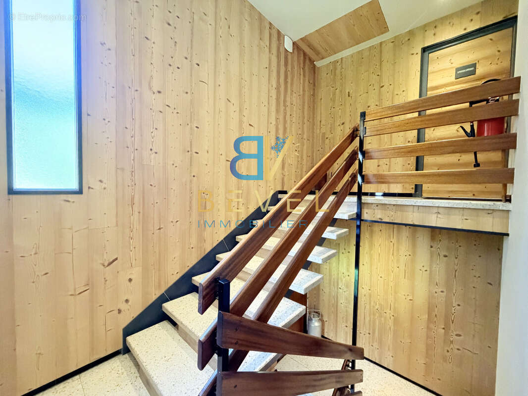 (73) LA TOUSSUIRE - Rare chalet familial - 4 appartements indépendants - Vue panoramique & sublime jardin - photo 35