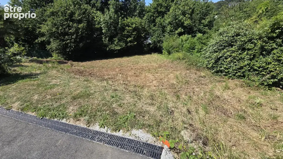 LANNION   Terrain à bâtir de 504 m2 proche de la gare - photo 1