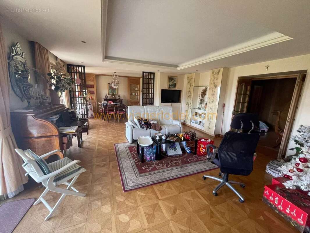 Appartement à CAGNES-SUR-MER