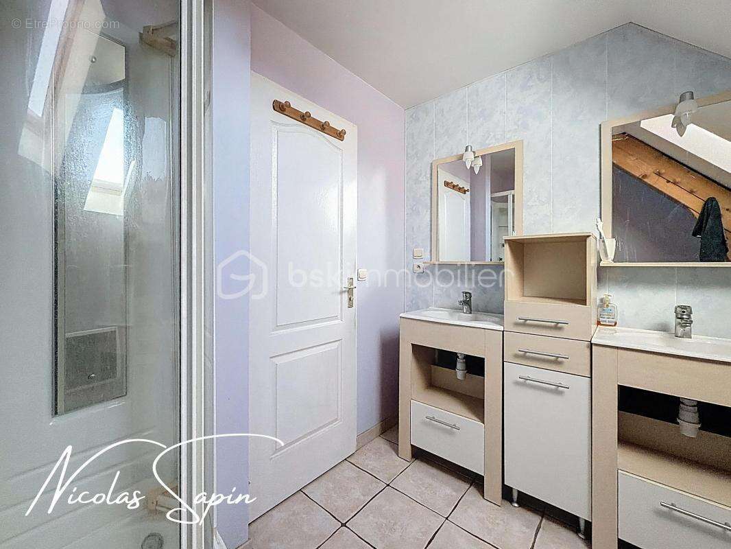 Maison à SECHILIENNE