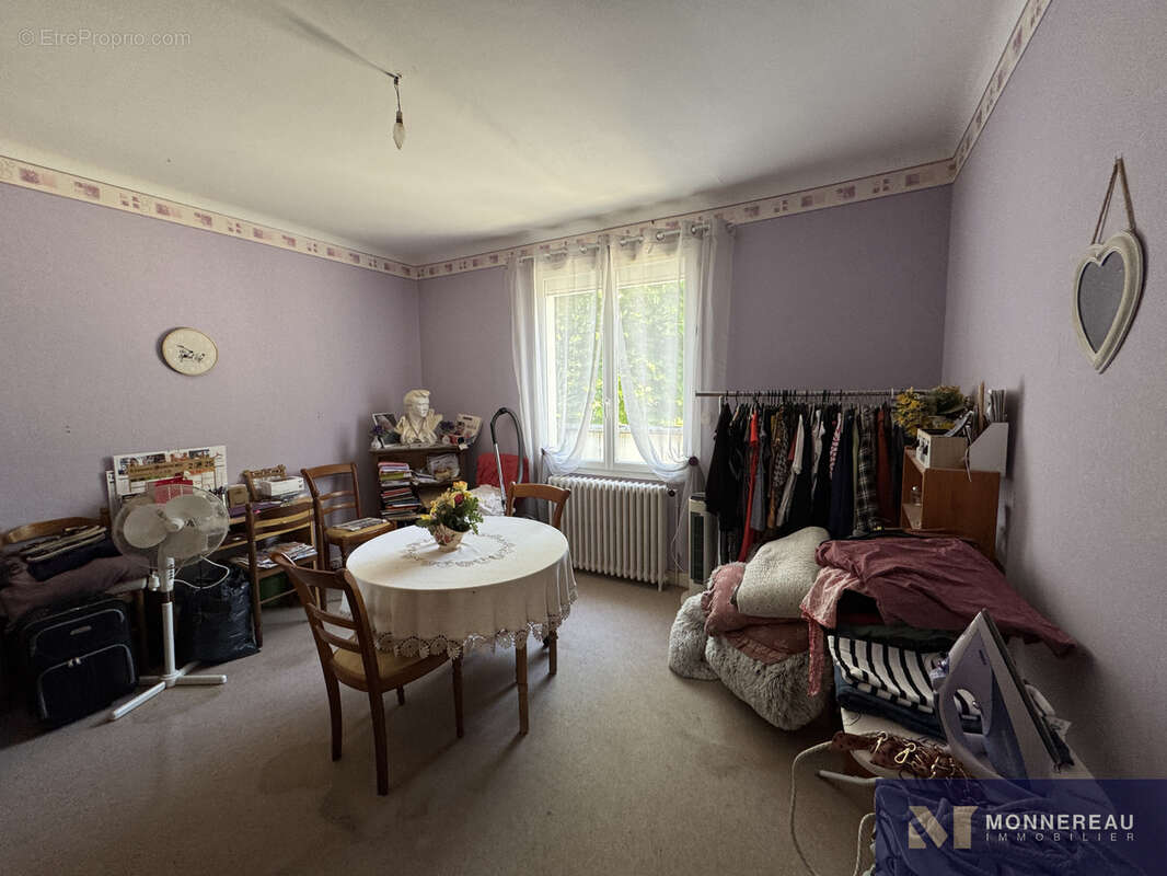 Ensemble immobilier avec local commercial et logement avec jardin - photo 11