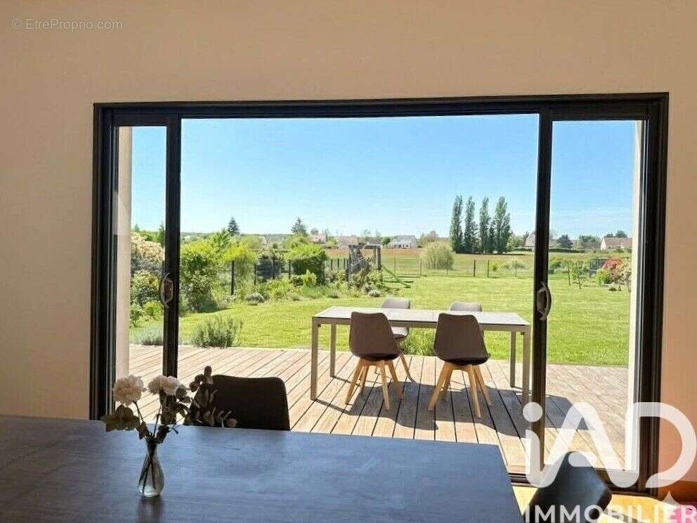 Maison 199 m² à Ingre  - photo 7