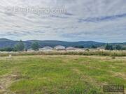 Terrain à VALLON-PONT-D&#039;ARC