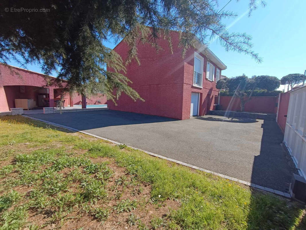 Maison à MAUREILHAN