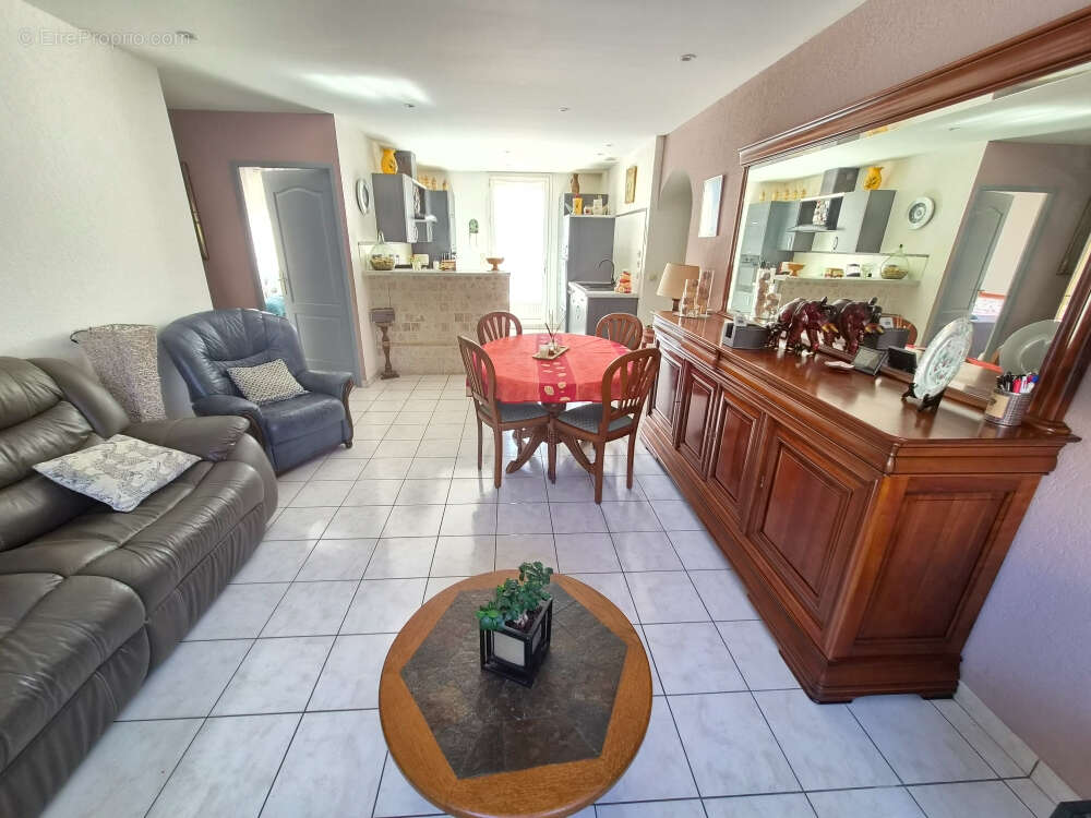 Villa t3+t4 - le village - le barcares - photo 4
