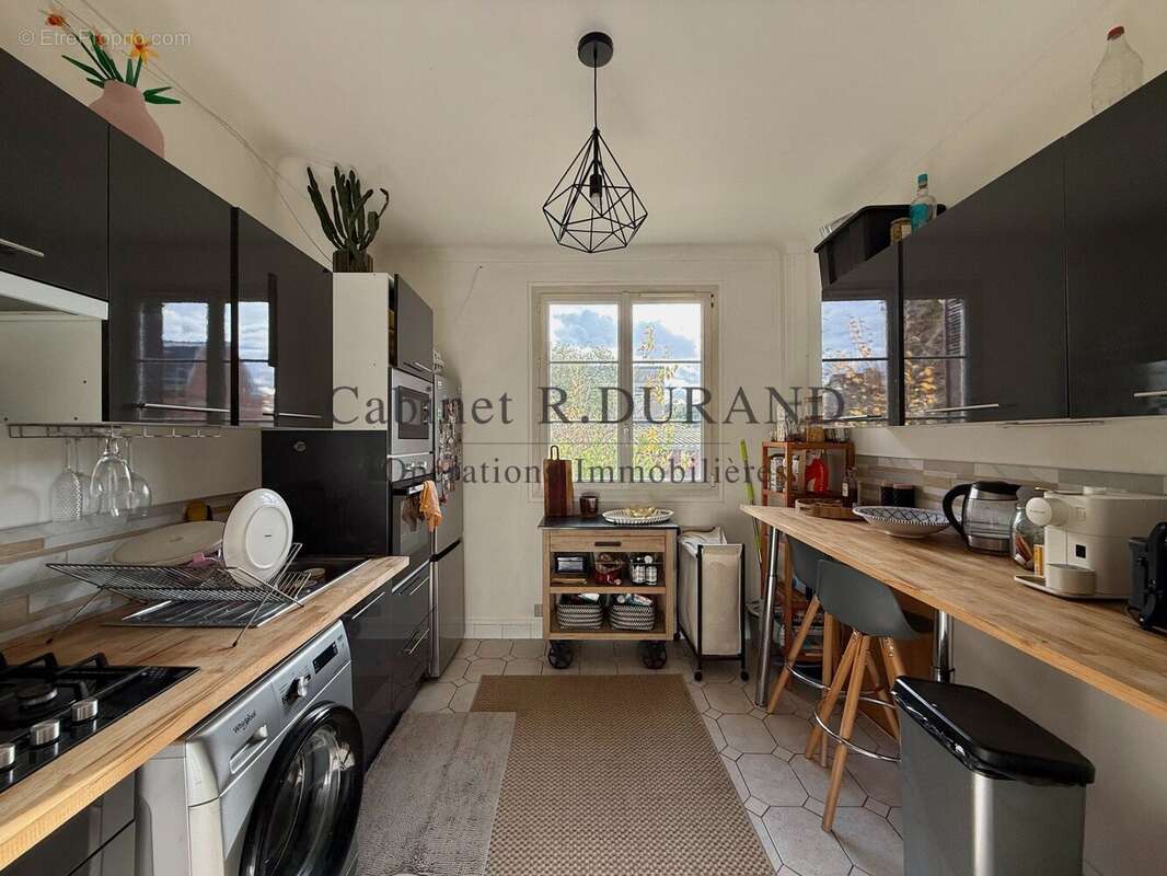 Appartement à COLOMBES