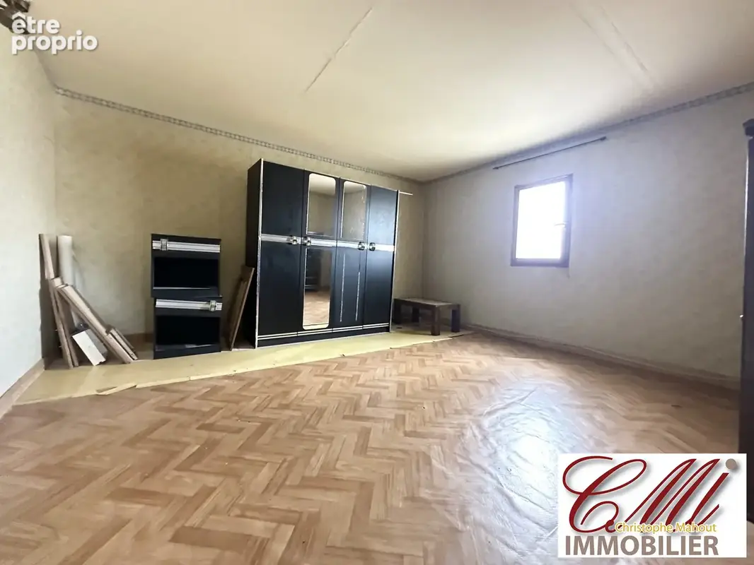 Maison 7 pièces 110 m² à vendre à Vitry-Le-Francois (51300) - photo 8