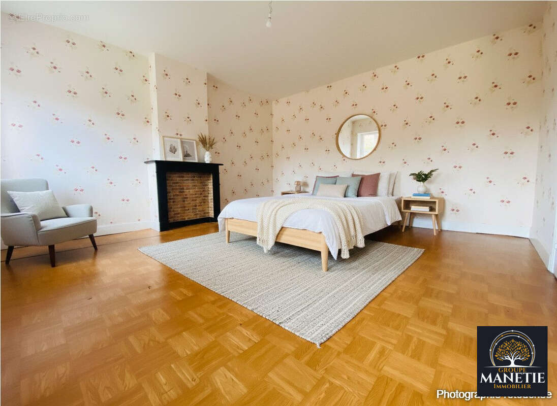 Maison 136 m² à Courcelles-Le-Comte  - photo 8