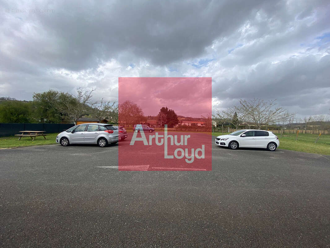 Commerce à BON-ENCONTRE