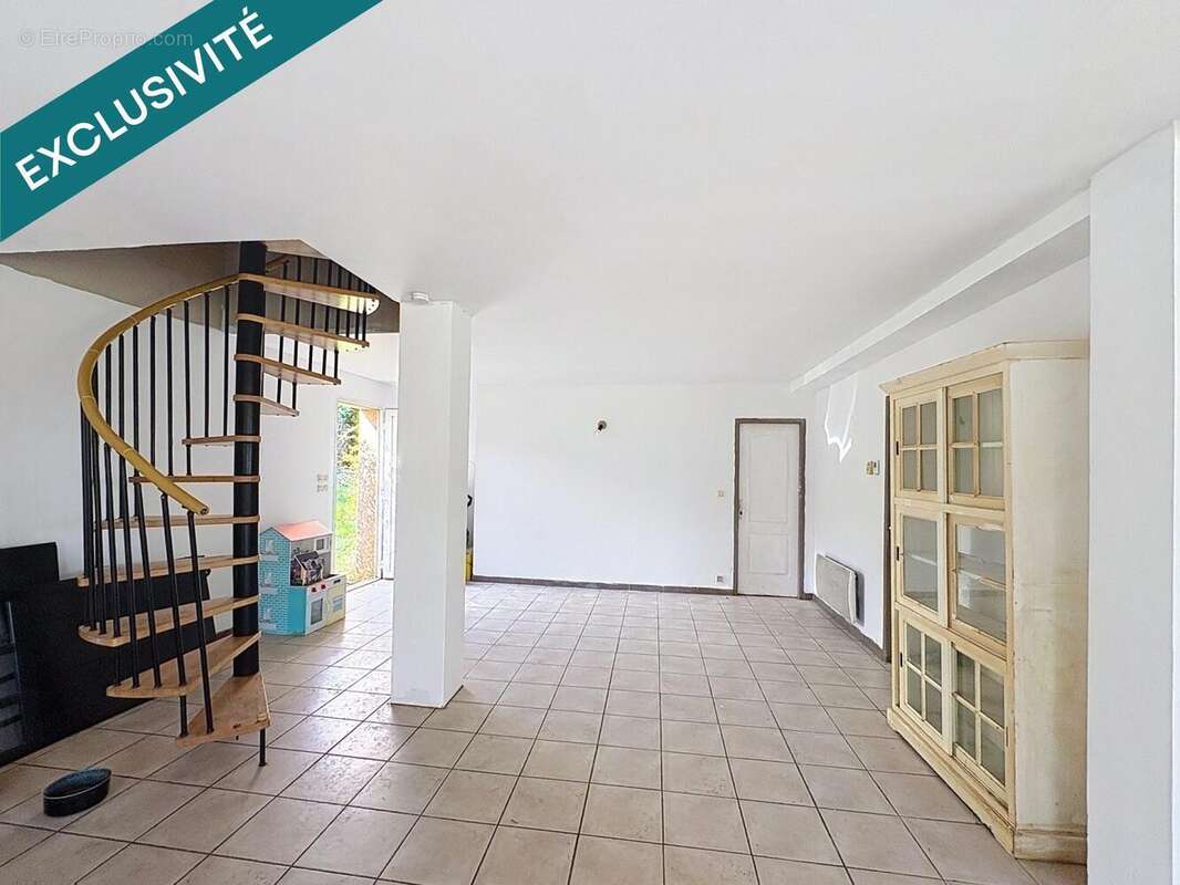 Photo 2 - Maison à MONTBEL