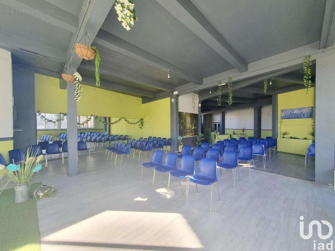 Photo 9 - Commerce à LIMOGES