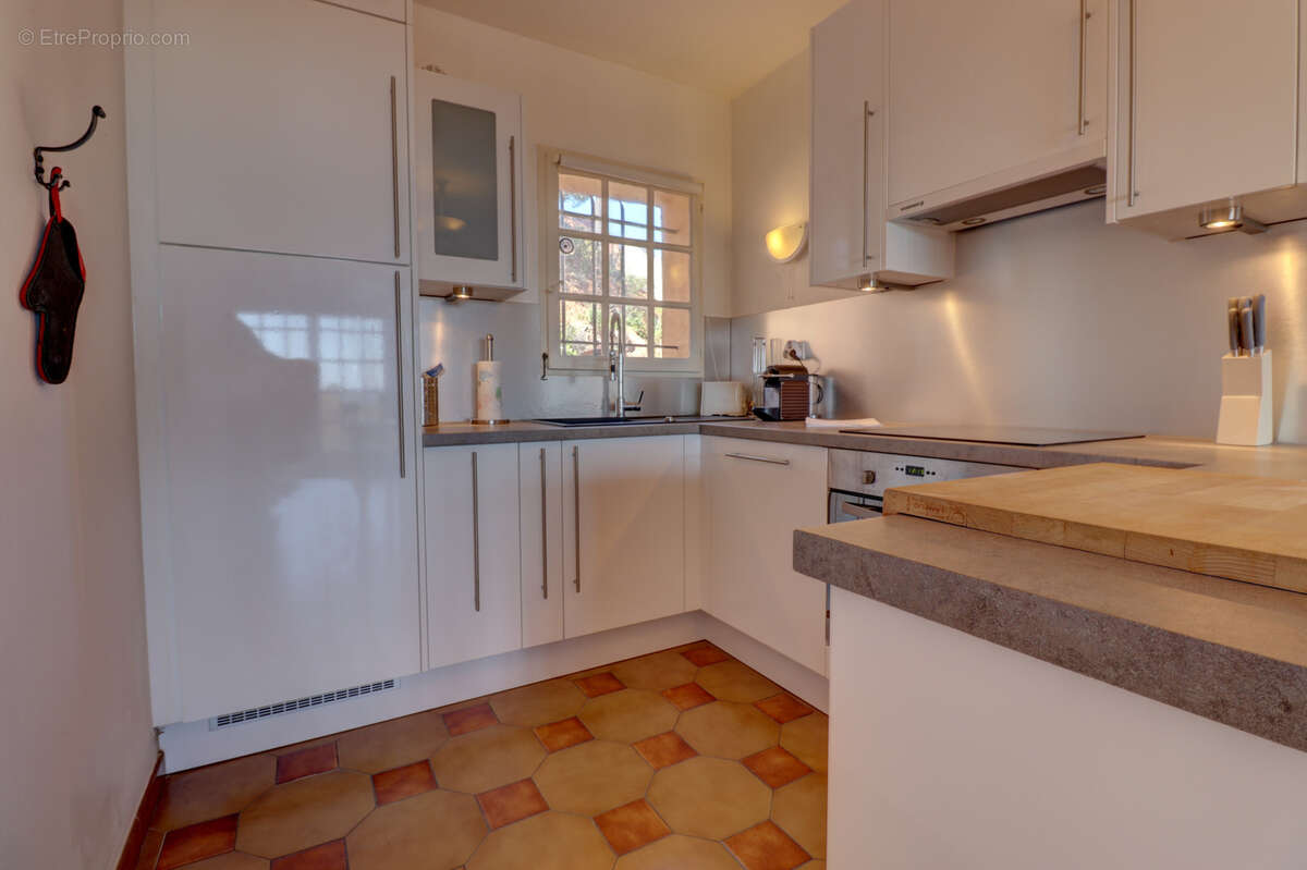 Appartement à THEOULE-SUR-MER