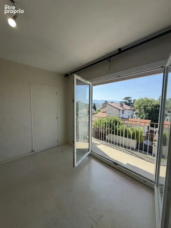 Appartement T3 - photo 9