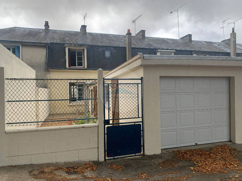 Maison à CHATEAUDUN