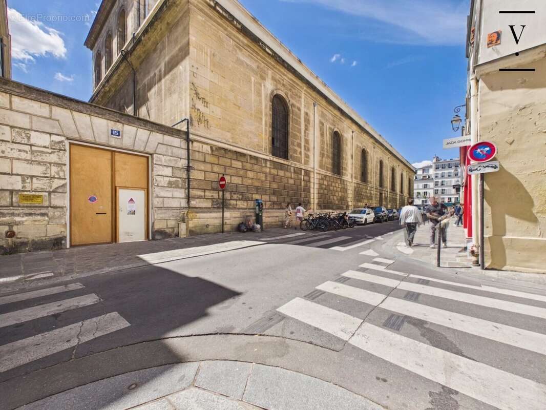 Appartement à PARIS-3E