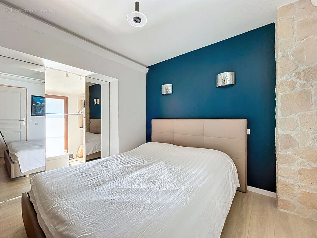 Appartement à AIX-LES-BAINS