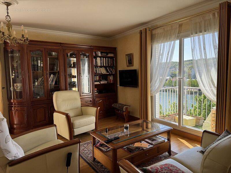 Appartement à SENS