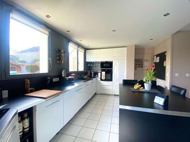 Maison à VILLEMOISSON-SUR-ORGE