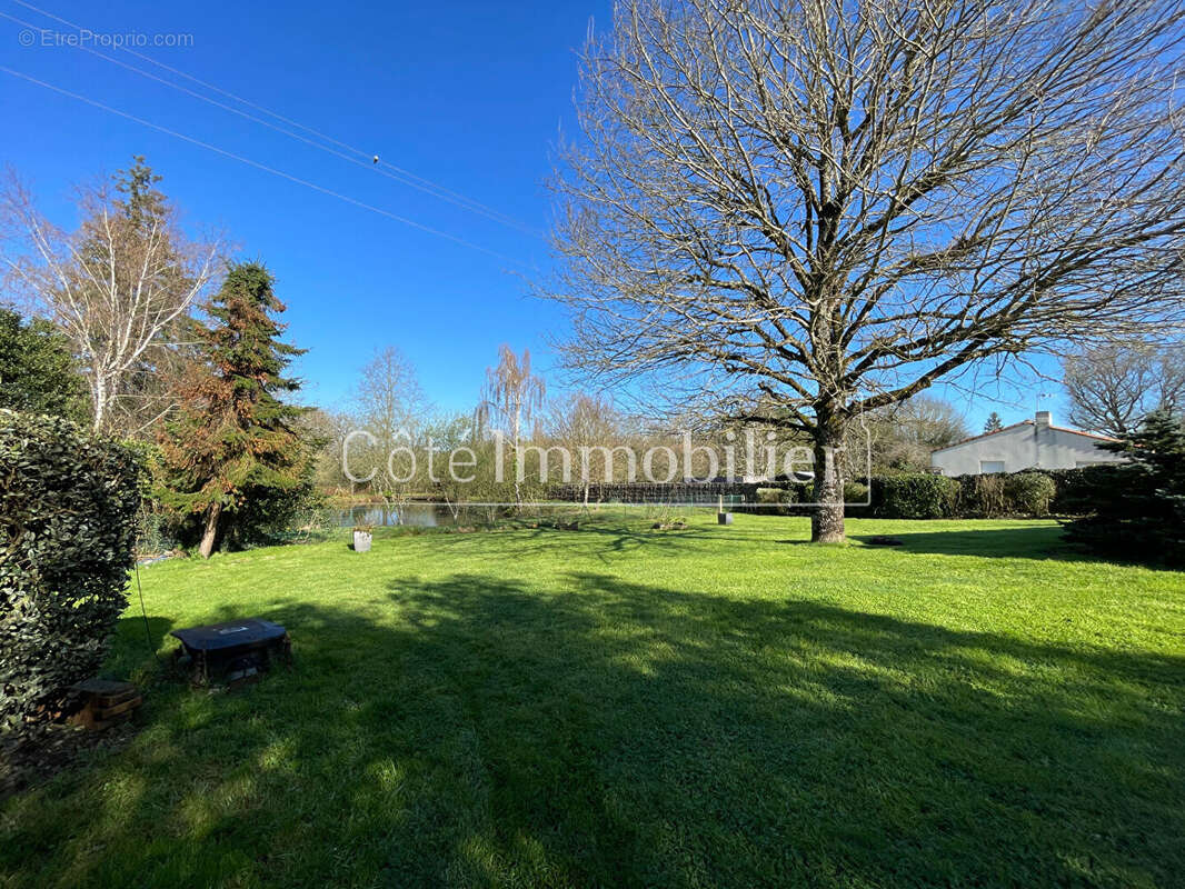 Maison à SAINT-MARS-DE-COUTAIS