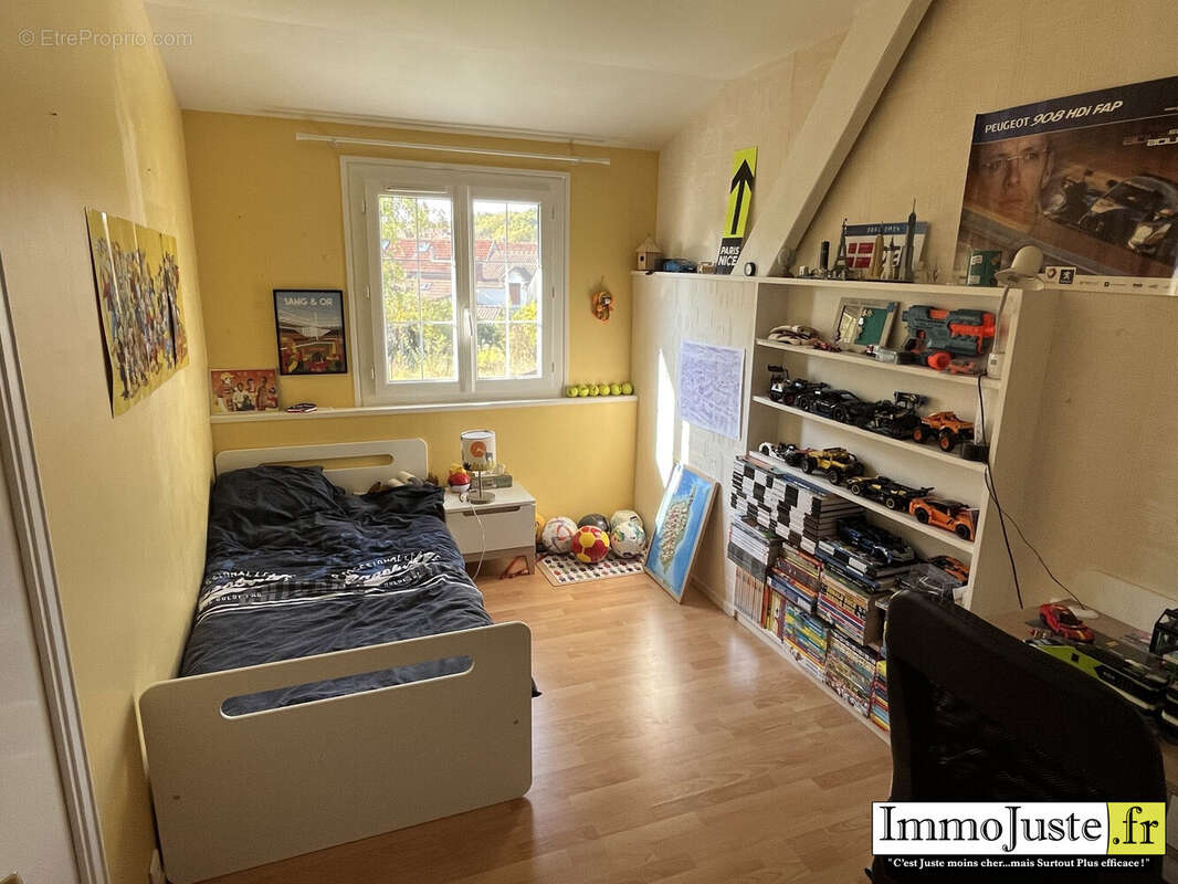 Maison 133 m² à Auffargis  - photo 7