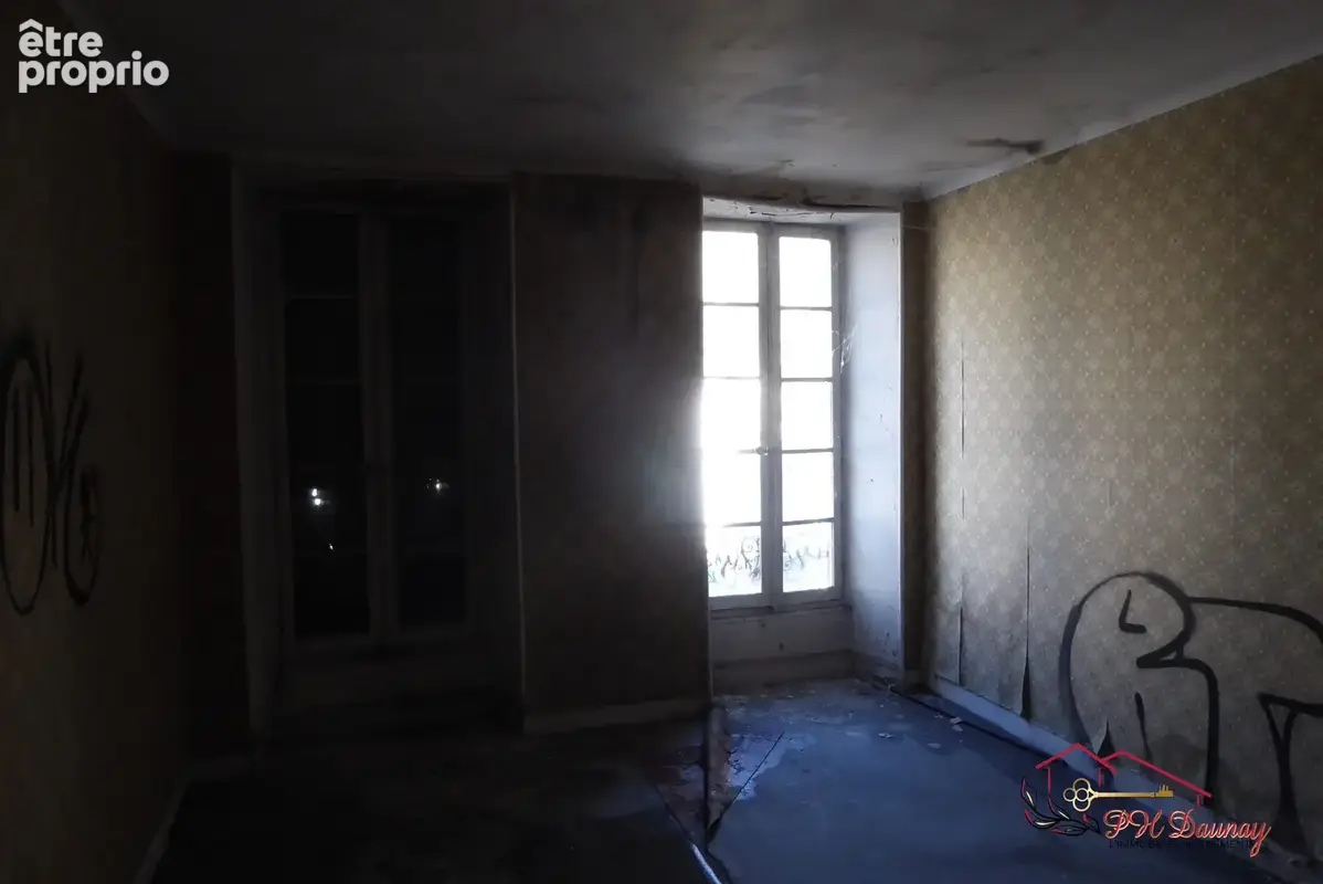 Appartement 320 m² à Millau  - photo 6