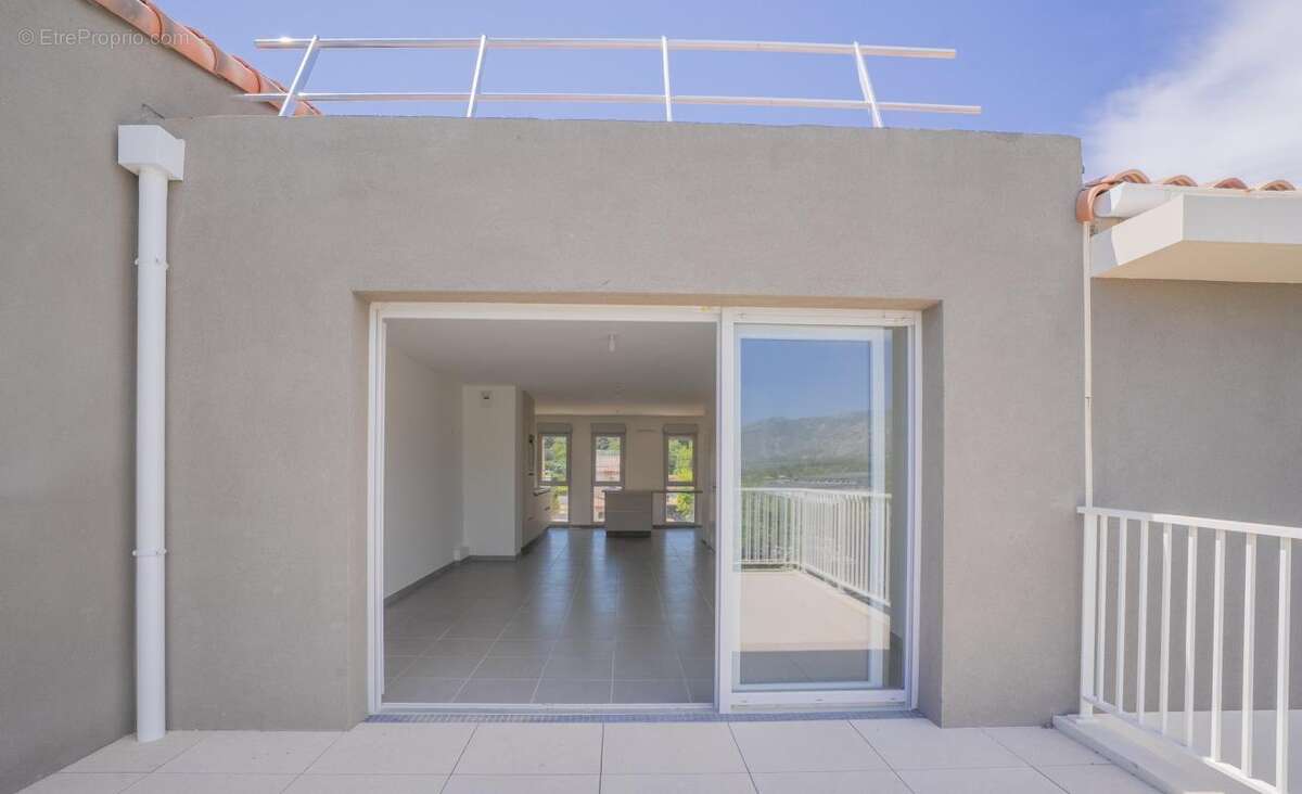 Appartement à AUBAGNE