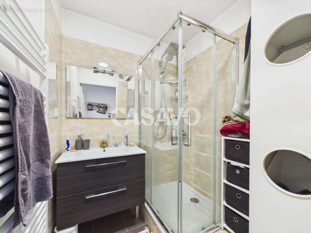 Appartement à LYON-9E