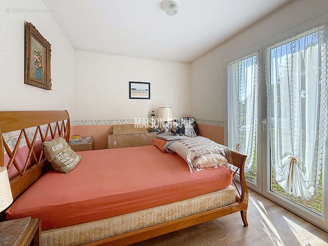 Maison 5 chambres, piscine, proche commerces et plage - photo 11