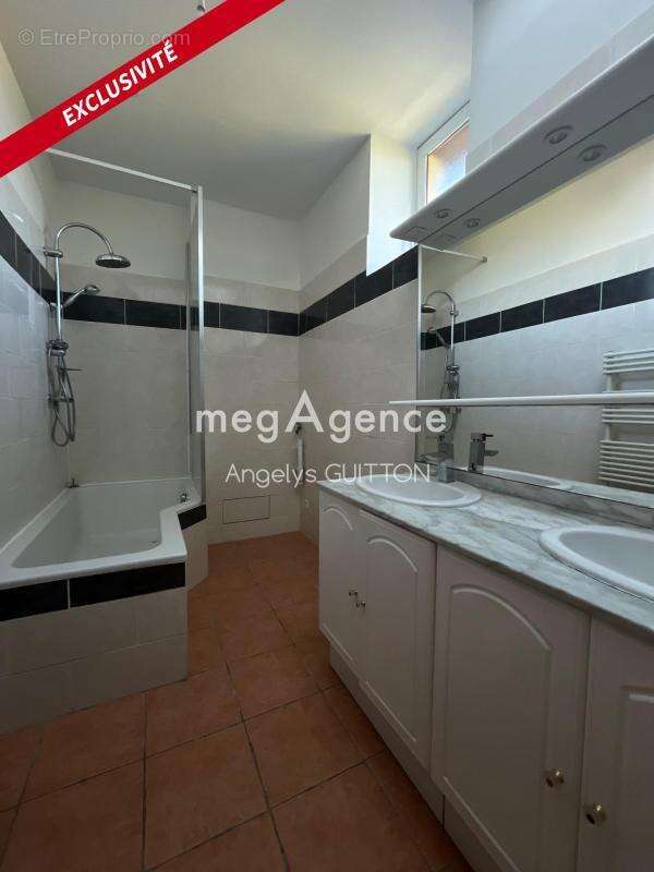 Maison à FRESNAY-SUR-SARTHE