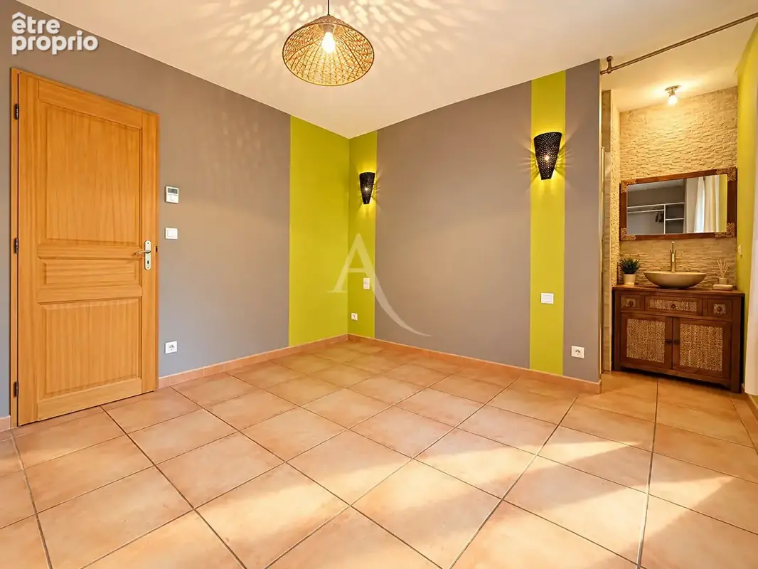 PUJAUDRAN - Villa T6 - 170m2 5 chambres avec piscine et double garage sur 4100m² - photo 8