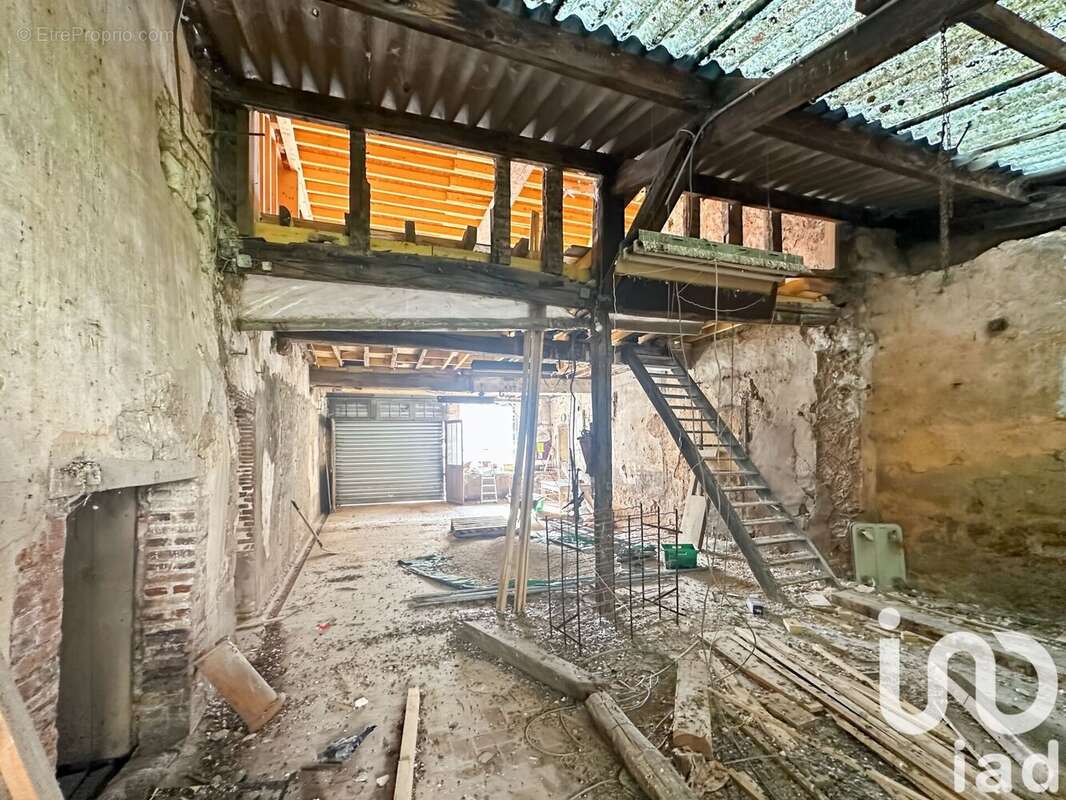 Photo 6 - Appartement à VILLENEUVE-L&#039;ARCHEVEQUE