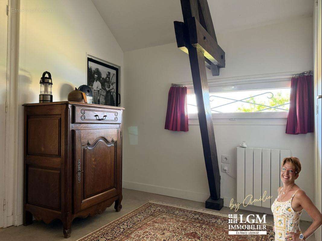 Propriété de caractère de 168 m²- 4 Chambres - Dépendances - photo 13