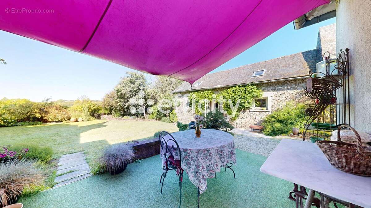 Maison à VIGEOIS