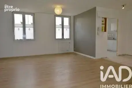 Photo 1 - Appartement à COMPIEGNE