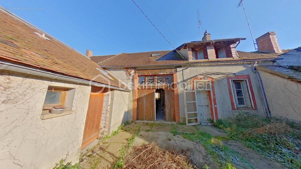 Maison à VOISINES