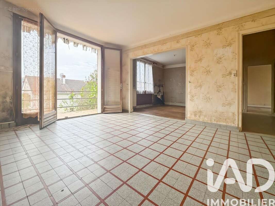 Photo 5 - Maison à JOIGNY