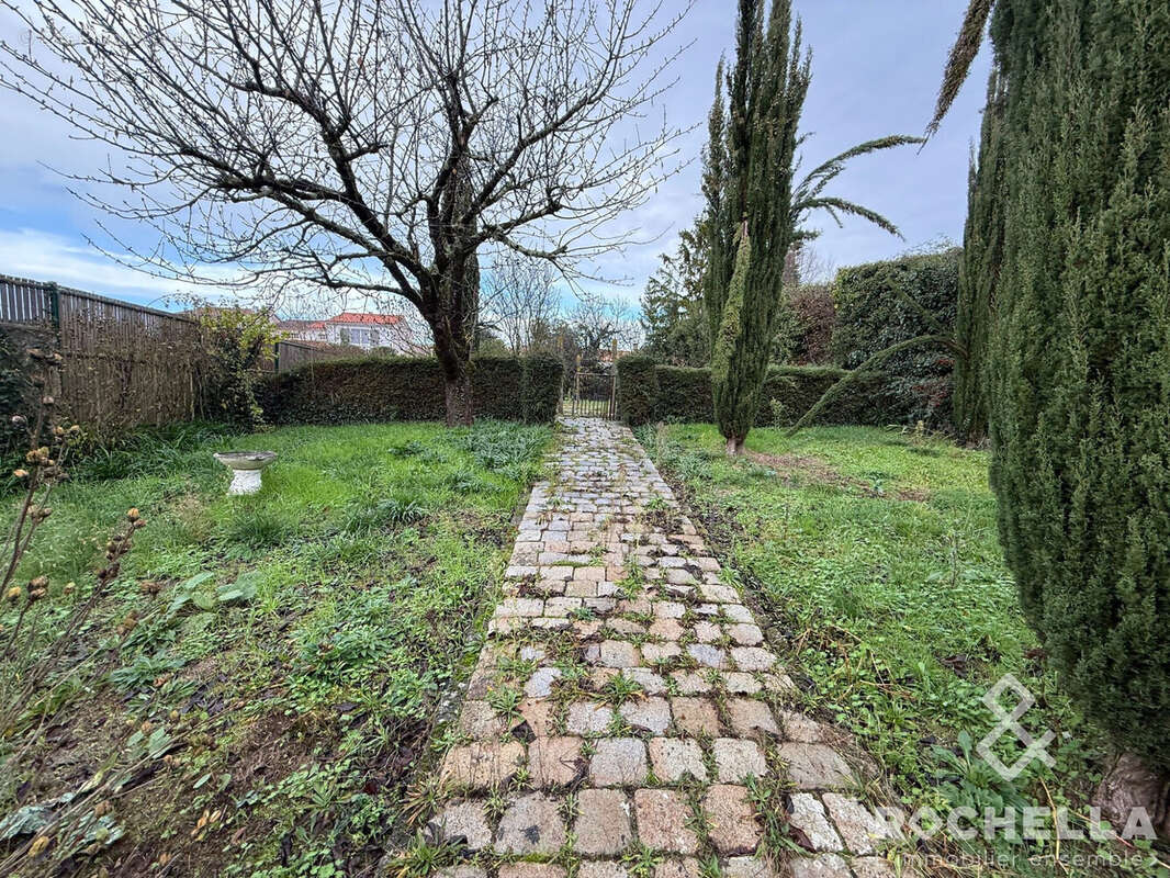 Maison 163 m² à Perigny  - photo 4