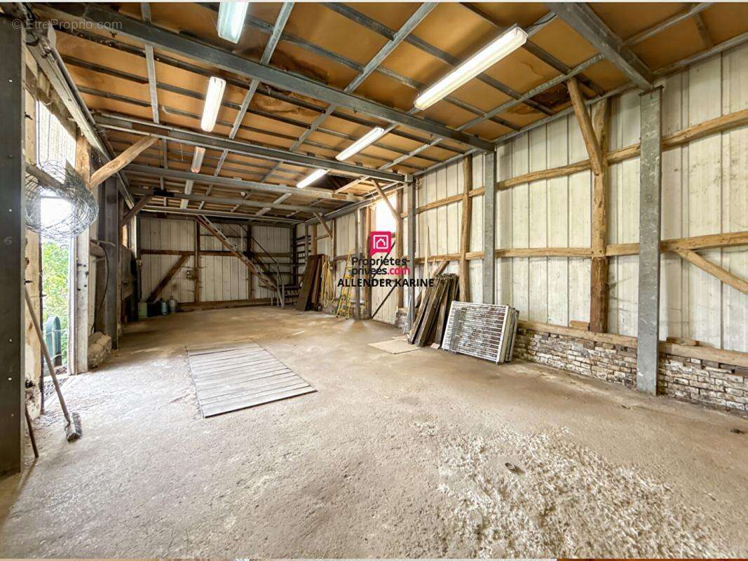 Maison à AIX-EN-OTHE