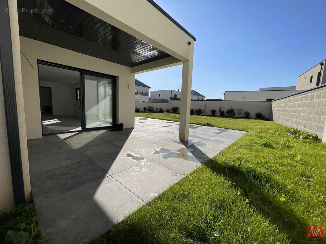 Maison à BIEVILLE-BEUVILLE