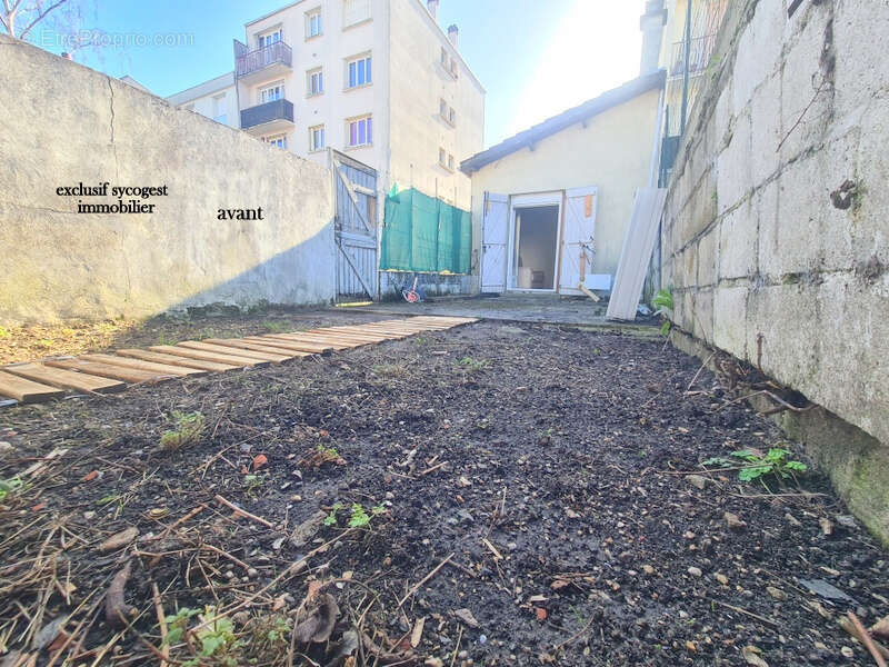 Maison à MONTREUIL