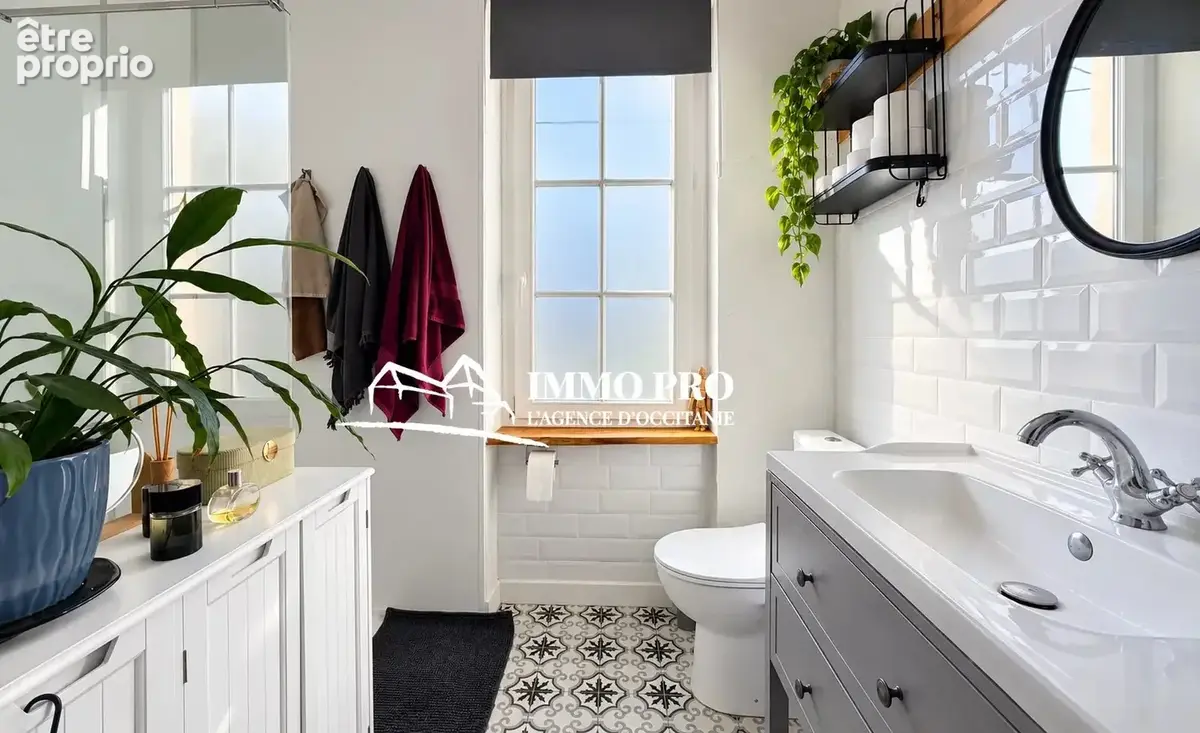 Maison de charme rénovée en plein cœur de ville - photo 8