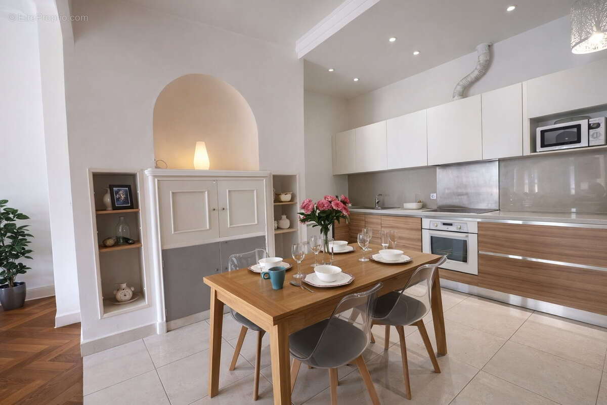 Appartement à NICE