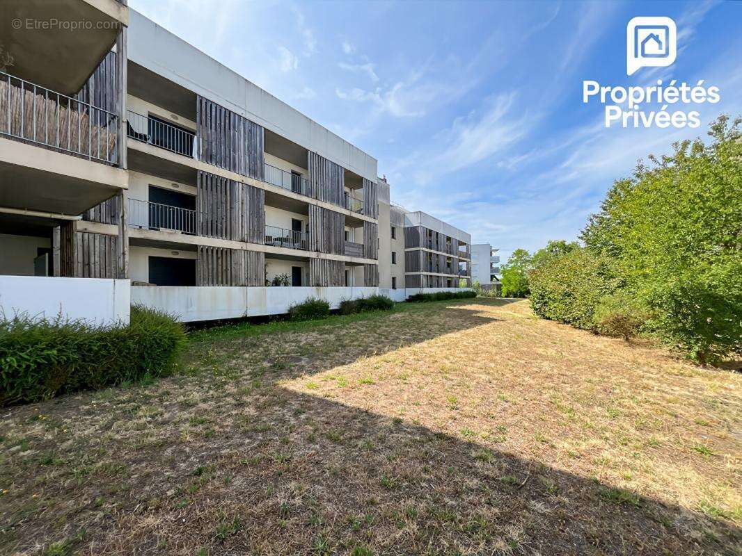 Appartement T3 avec terrasse dans une résidence sécurisée au coeur du quartier Courréjean à Villenave-d'Ornon - 63m² - 226 000 - photo 15