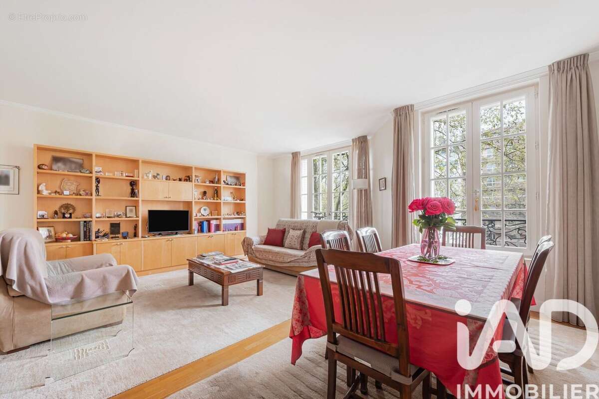 Photo 4 - Appartement à PARIS-17E