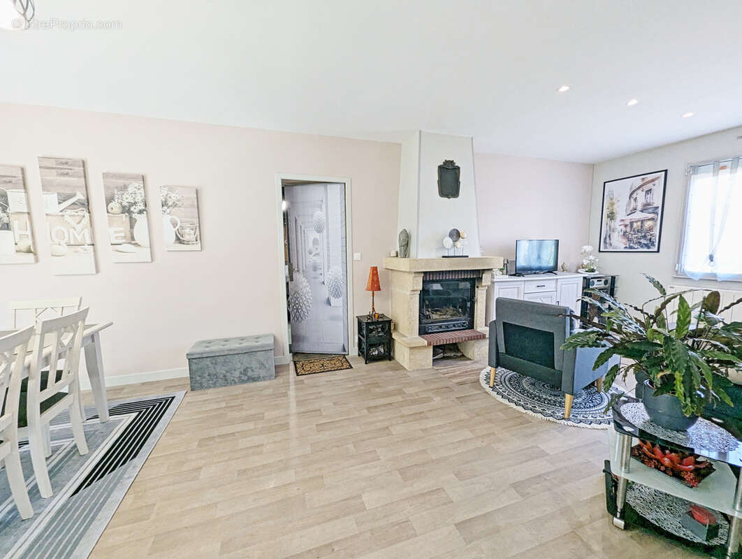 Nogent-sur-Vernisson, Maison de plain-pied sans travaux - photo 6