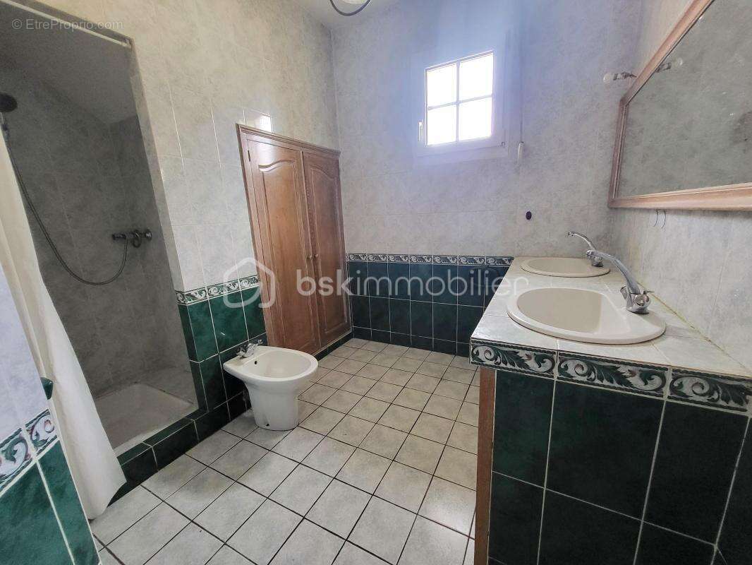  Maison familiale avec vie de plain-pied – 4 chambres – terrain 740 m² - photo 6