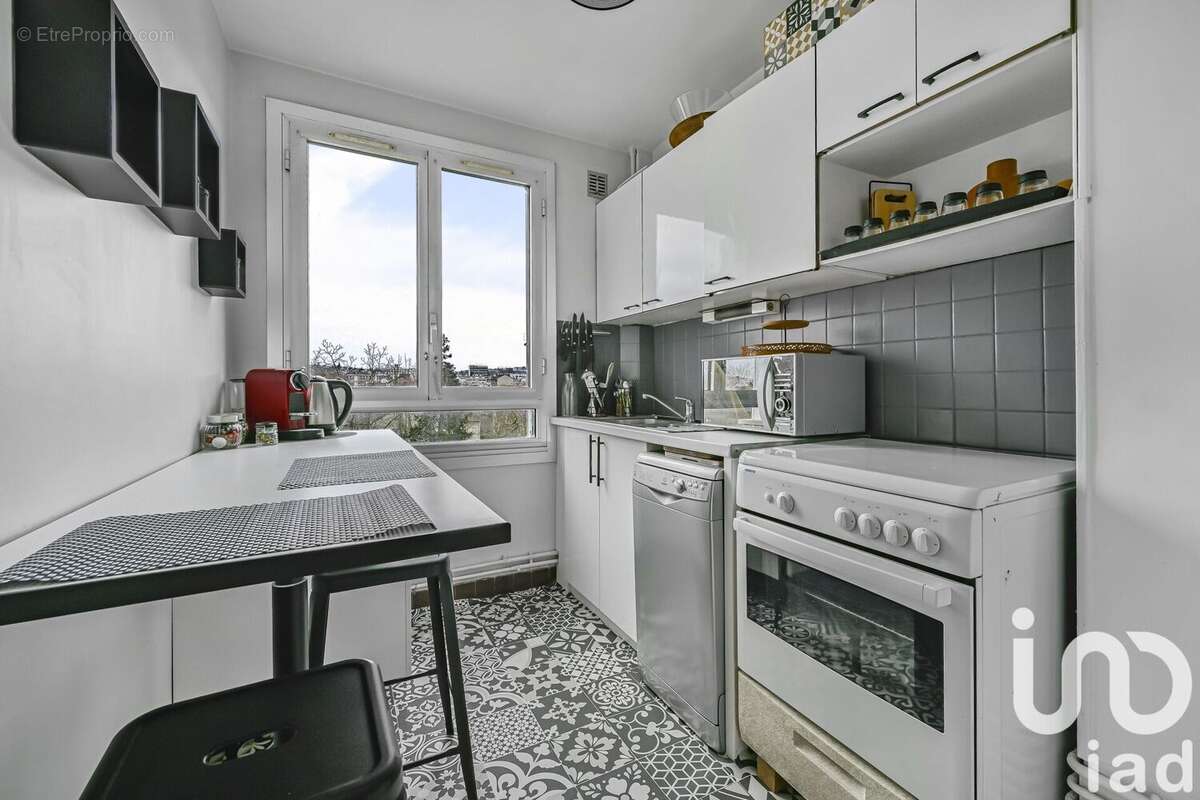 Photo 4 - Appartement à RUEIL-MALMAISON