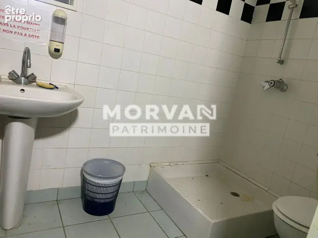 Maison du bazois - batiment sur 2 niveaux 294 m2 - parking et terrain 4017 m2 - photo 23