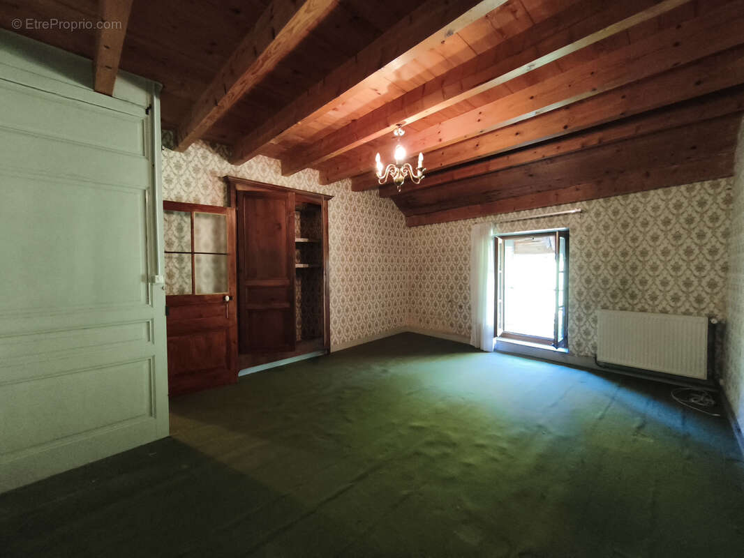 Maison à ARANC